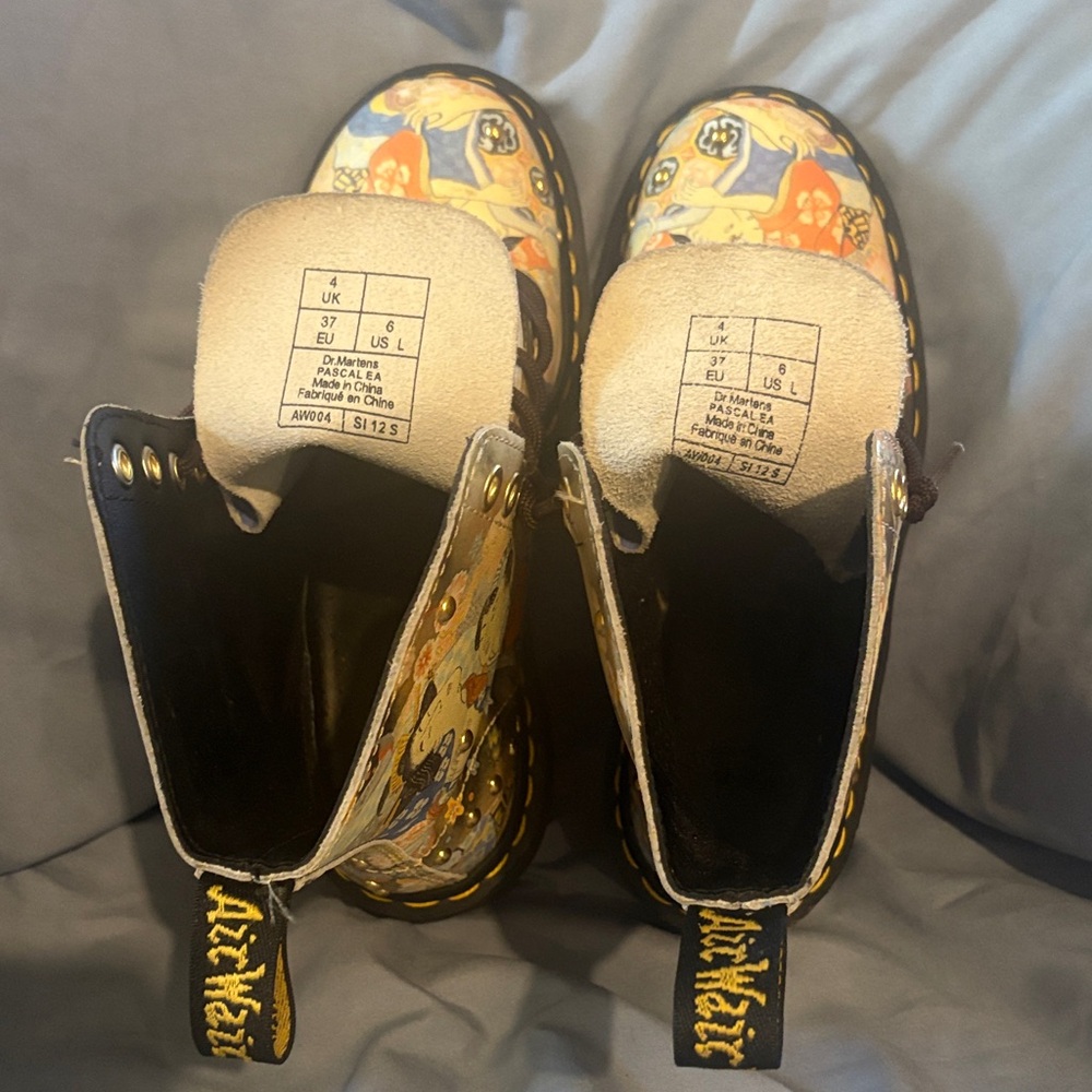 Dr. Martens Pascal Oriental Stud Boots - Picture 6 of 8